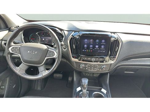 Used 2021 Chevrolet Traverse RS image 16
