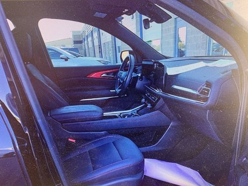 Used 2023 BMW X7 M60i w/ Executive Package image 40