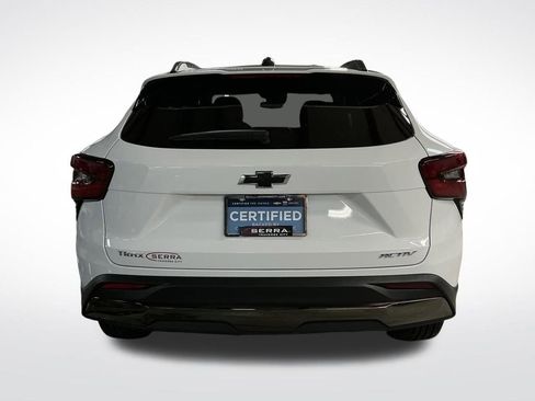 Certified 2024 Chevrolet Trax ACTIV w/ Sunroof Package image 4