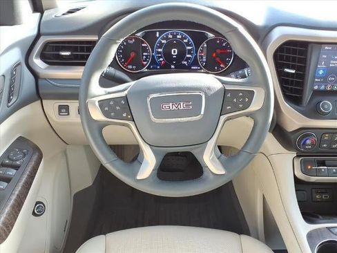 Certified 2023 GMC Acadia Denali w/ Denali Ultimate Package image 7