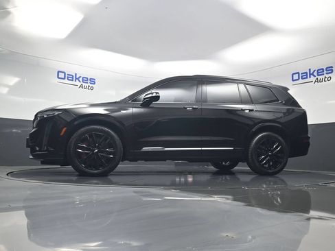 Used 2023 Cadillac XT6 Sport w/ Technology Package AWD/4WD image 44