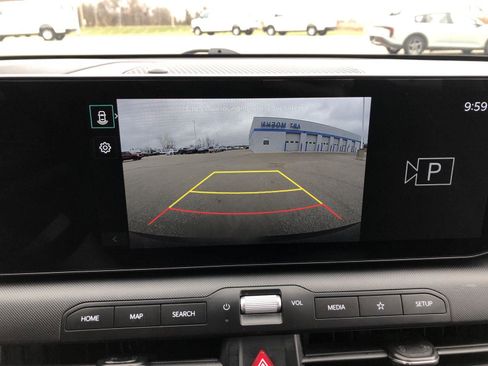 Used 2025 Kia K4 LXS image 31