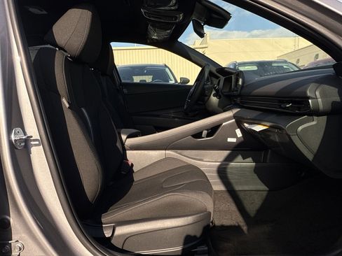 New 2026 Hyundai Elantra SEL Sport image 26