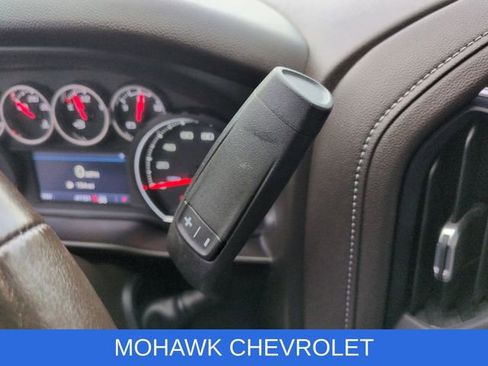 Used 2021 Chevrolet Silverado 1500 LT image 17