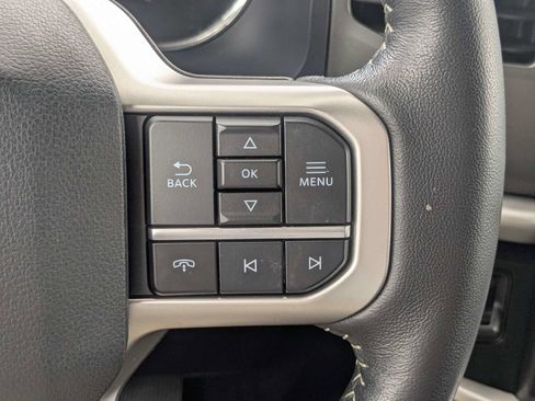 Used 2024 Ford Expedition XLT AWD/4WD image 30