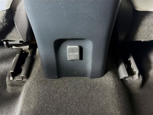 Used 2017 Toyota Prius Three Touring FWD image 24