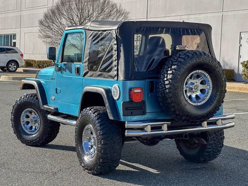 Used 2004 Jeep Wrangler X w/ Full Face Tire & Wheel Group image 15