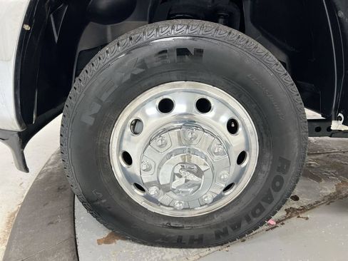 Used 2025 RAM 3500 Tradesman AWD/4WD image 20