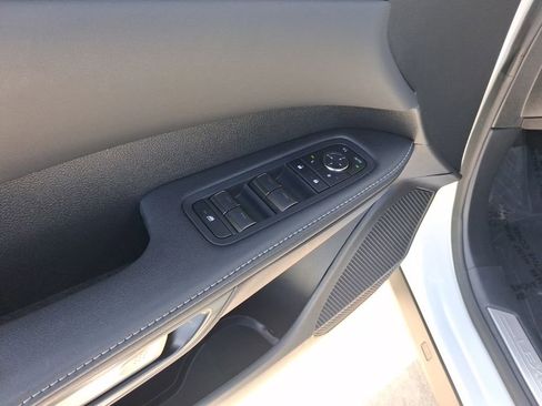 Used 2025 Lexus RX 350 FWD w/ Technology Package image 15