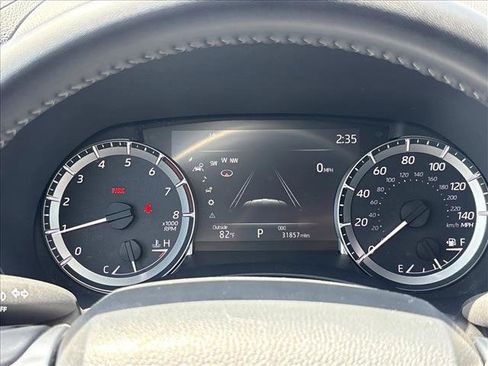 Used 2025 Toyota Highlander XLE AWD/4WD image 13