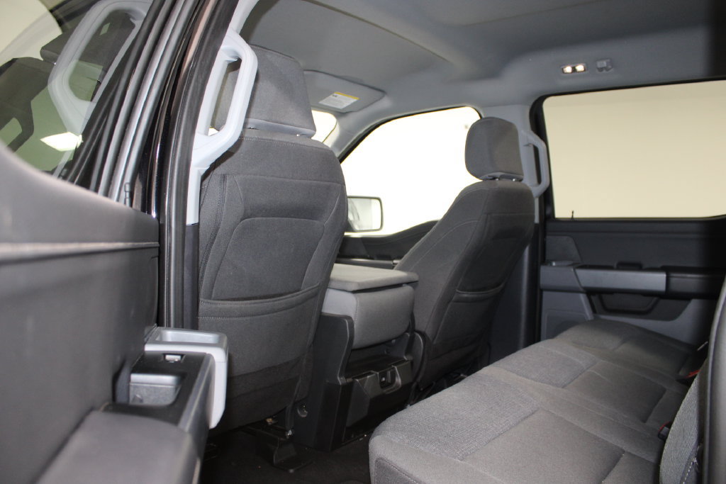 Used 2025 Ford F150 XLT w/ Equipment Group 301A Standard RWD image 17