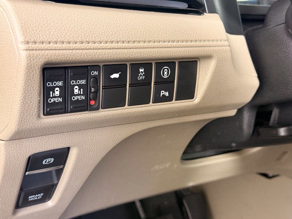 Used 2023 Honda Odyssey Elite image 30