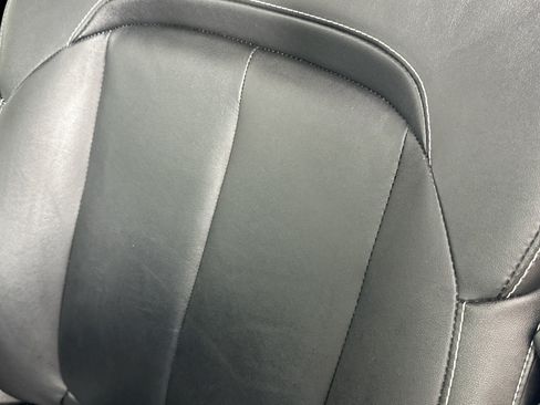 Used 2023 Jeep Grand Cherokee Limited RWD image 20