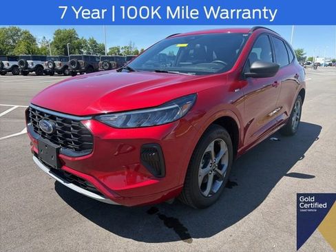 Used 2024 Ford Escape ST-Line AWD/4WD image 2
