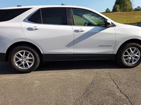 Used 2024 Chevrolet Equinox LT image 17