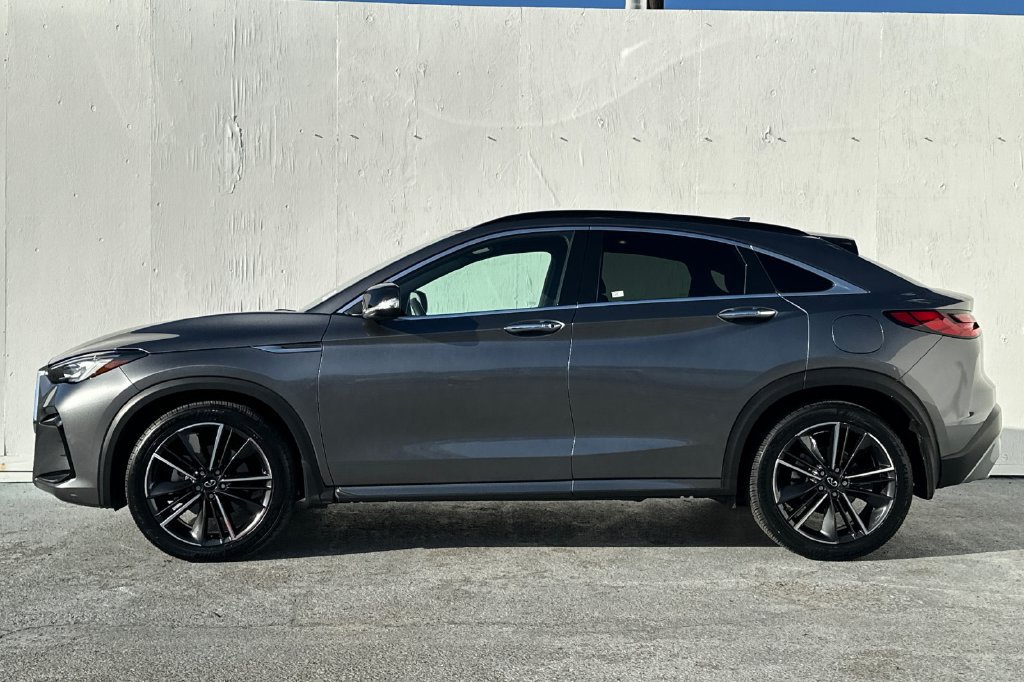 Used 2023 INFINITI QX55 Luxe w/ Cargo Package AWD/4WD image 6