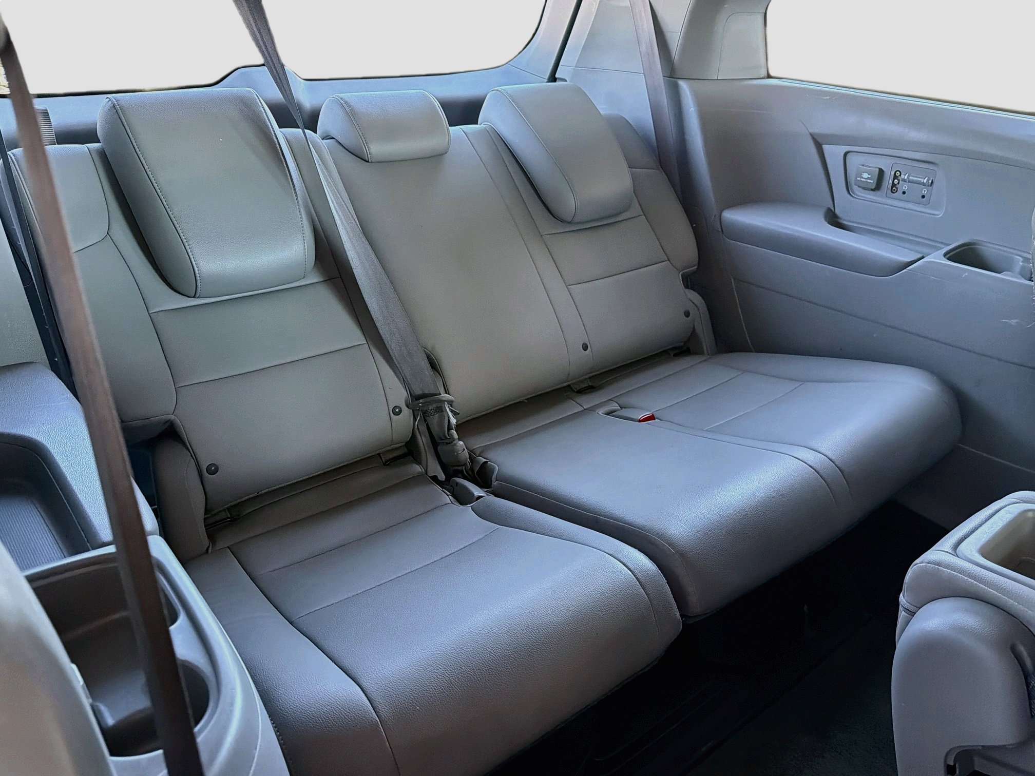 Used 2016 Honda Odyssey EX-L image 30