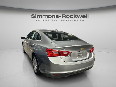 Used 2024 Chevrolet Malibu LT image 12