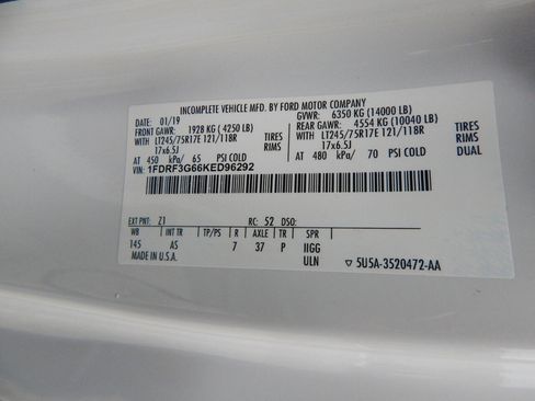 Used 2019 Ford F350 XL w/ Power Equipment Group image 29