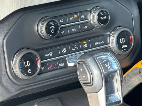 Used 2021 Ford Bronco Badlands AWD/4WD image 16