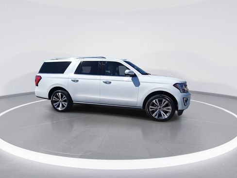 Used 2021 Ford Expedition Max Limited image 9