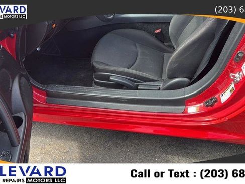Used 2010 MAZDA MX-5 Miata Sport RWD image 22