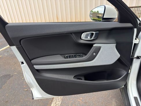 Used 2021 Polestar Polestar 2 AWD/4WD image 37