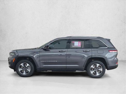 Used 2024 Jeep Grand Cherokee Limited 4xe w/ Luxury Tech Group II AWD/4WD image 8