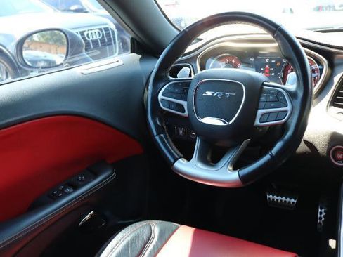 Used 2020 Dodge Challenger SRT Hellcat RWD image 19