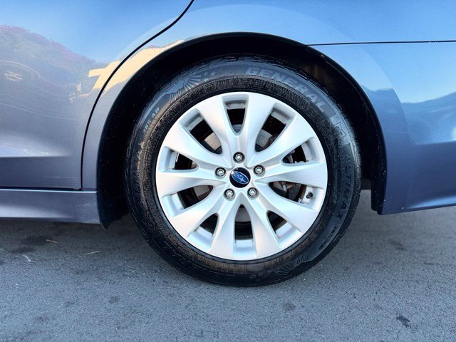 Used 2017 Subaru Legacy 2.5i Premium AWD/4WD image 25