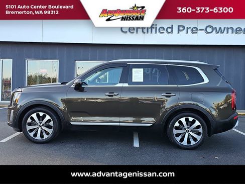 Used 2021 Kia Telluride SX image 2