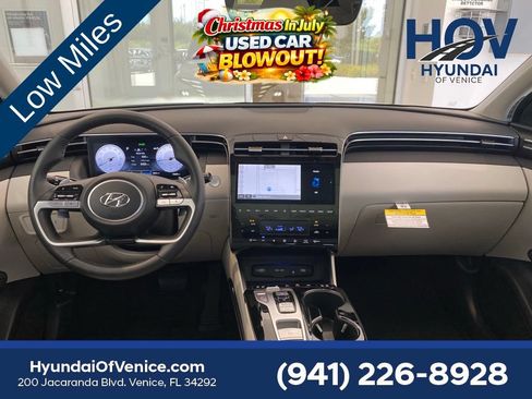Certified 2024 Hyundai Tucson Limited FWD image 47