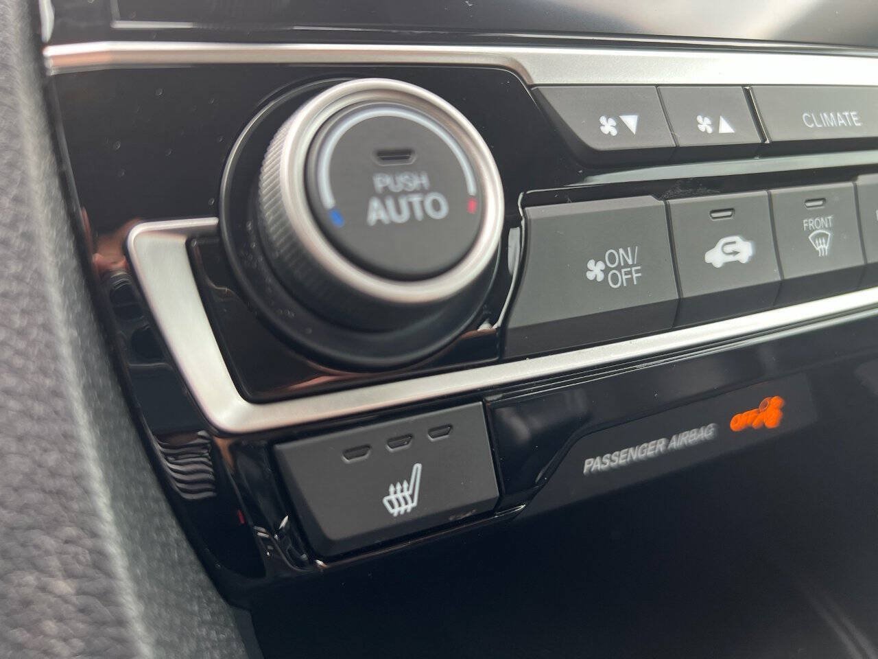 Used 2020 Honda Civic EX-L image 24