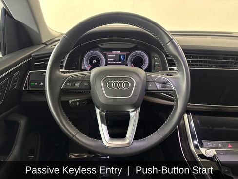Used 2019 Audi Q8 Premium Plus w/ Premium Plus AWD/4WD image 19
