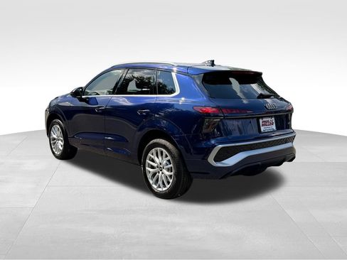 New 2026 Audi Q3 quattro 2.0T AWD/4WD image 5