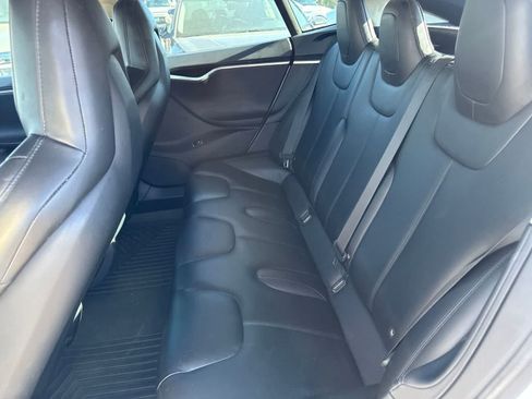 Used 2016 Tesla Model S RWD image 16