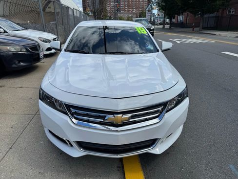 Used 2019 Chevrolet Impala LT image 5