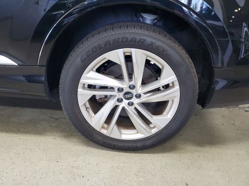 Used 2023 Audi Q7 3.0T Premium Plus image 10