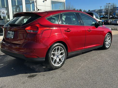 Used 2015 Ford Focus SE w/ Equipment Group 201A image 8