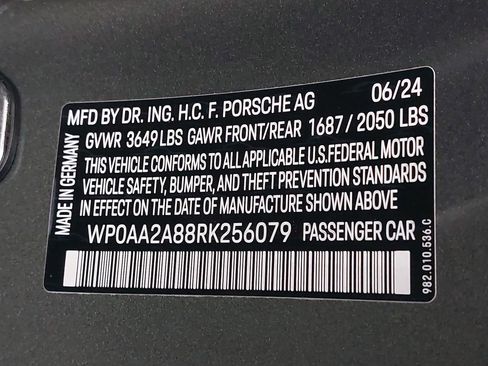 Certified 2024 Porsche 718 Cayman RWD image 32
