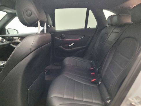 Used 2020 Mercedes-Benz GLC 300 4MATIC image 18