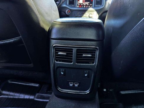 Used 2018 Dodge Charger SRT Hellcat w/ Harman/Kardon Audio Group image 38