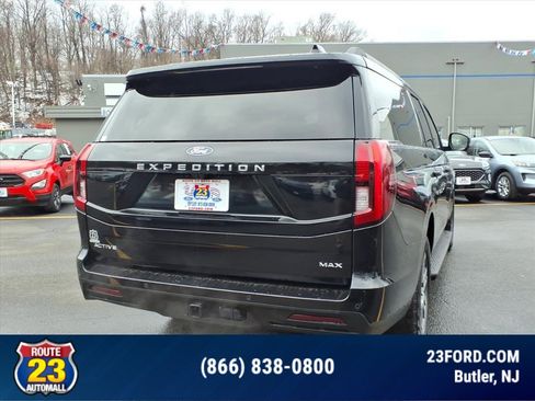 Certified 2025 Ford Expedition Max Active image 8