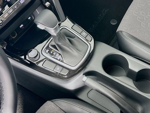 New 2026 Kia Seltos S FWD image 14