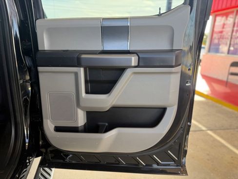 Used 2018 Ford F150 XLT w/ Equipment Group 302A Luxury image 35