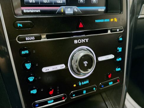 Used 2016 Ford Explorer Sport image 15
