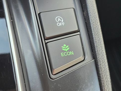 Certified 2021 Honda CR-V EX image 29