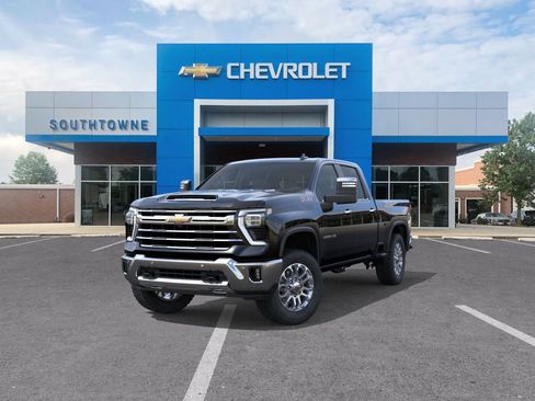 New 2026 Chevrolet Silverado 2500 LTZ w/ LTZ Plus Package AWD/4WD image 32
