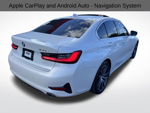 Used 2021 BMW 330e w/ Premium Package image 10