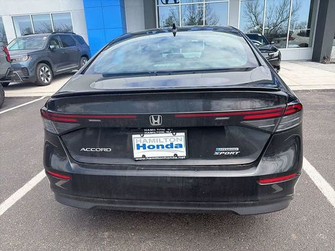 Used 2023 Honda Accord Sport image 5